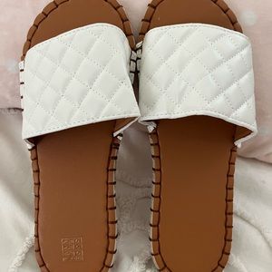 Espadrille sandals